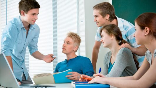 02 ноября в 12:00 состоится онлайн-семинар по теме: «Как стать предпринимателем будучи студентом»